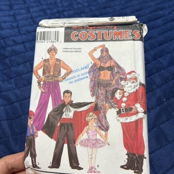 Simplicity kids costumes -8289 S,m,l- vampire- Santa- dancer and more- uncut - Picture 1 of 6